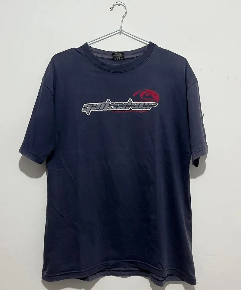 Vintage quiksilver t shirt photo 1