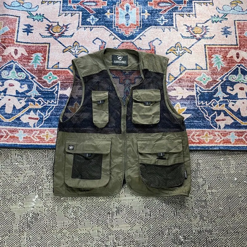 VEST FORECAST, size M photo 1