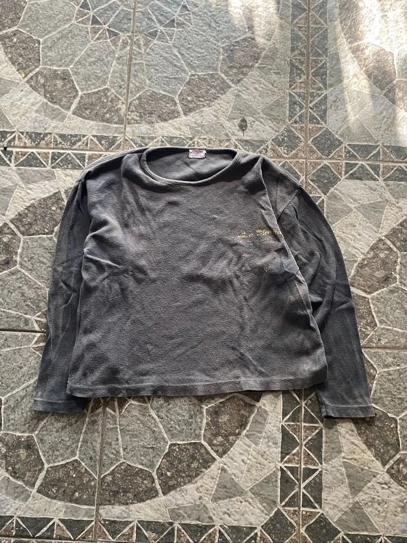 long sleeve photo 1