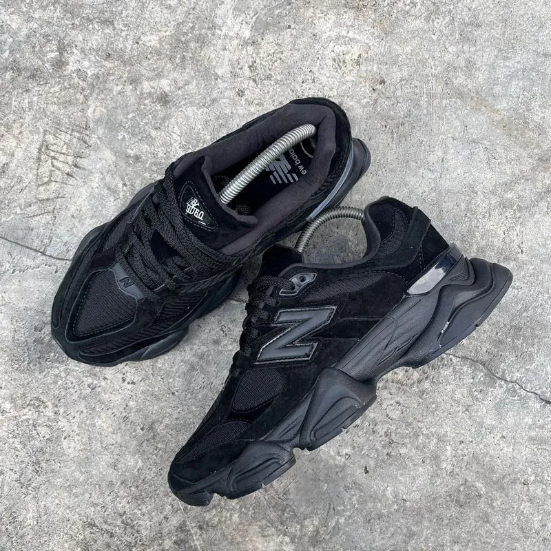 New Balance Streetwear Sportswear Sneakers Pria black