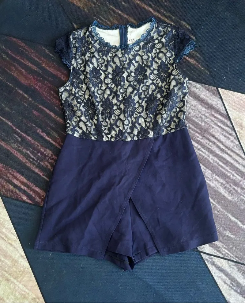 Jumpsuit pendek photo 1