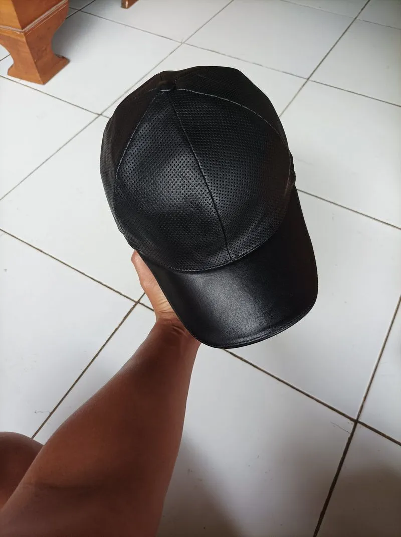 topi gucci leather vintage photo 1