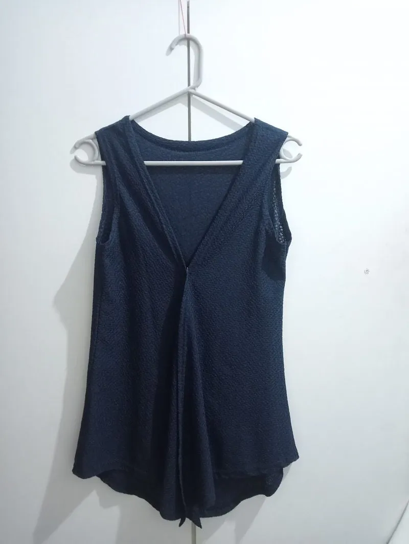 sleeveless  navy photo 1
