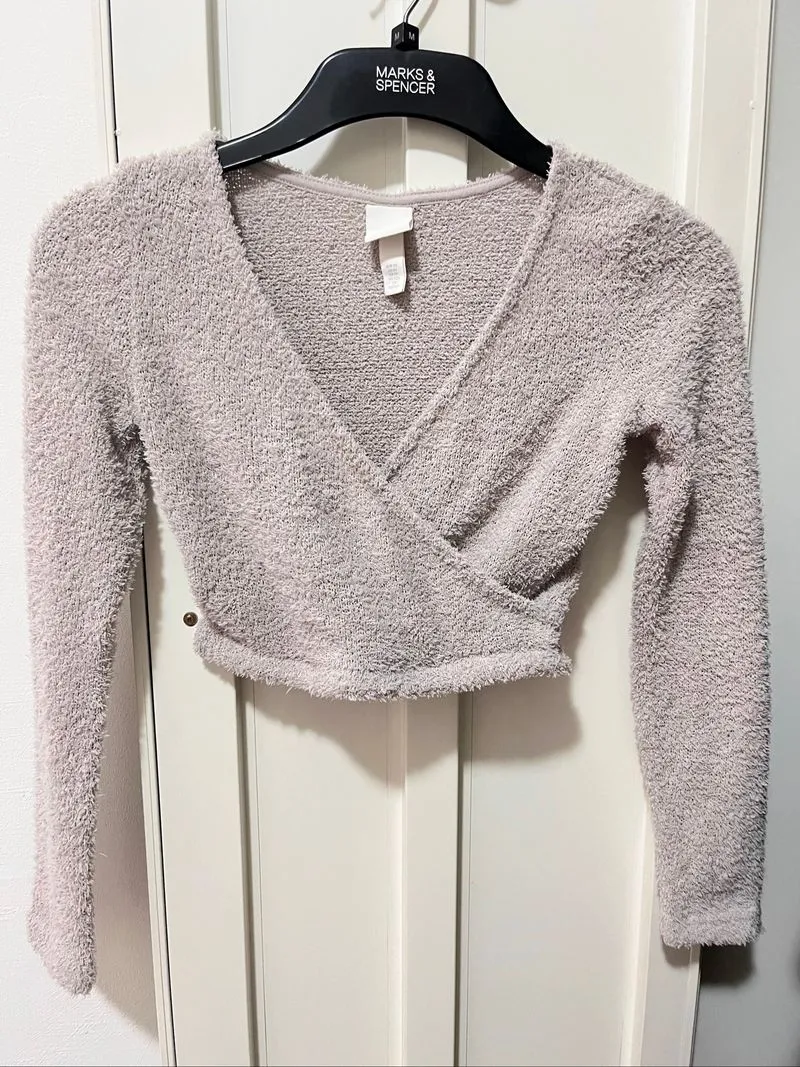 H&m Top photo 1