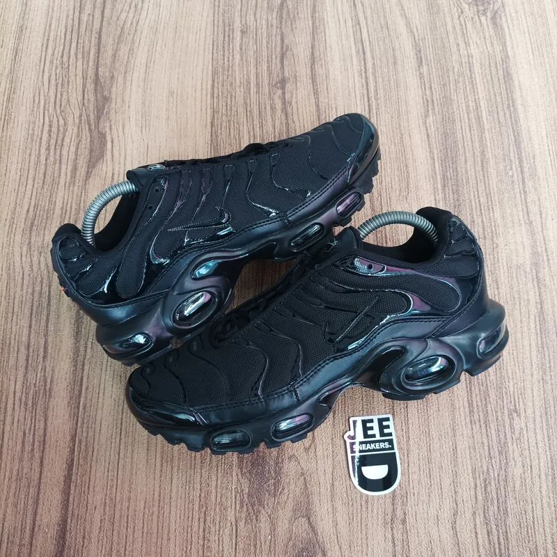 Nike Gorpcore Casual Sneakers Pria black photo 1