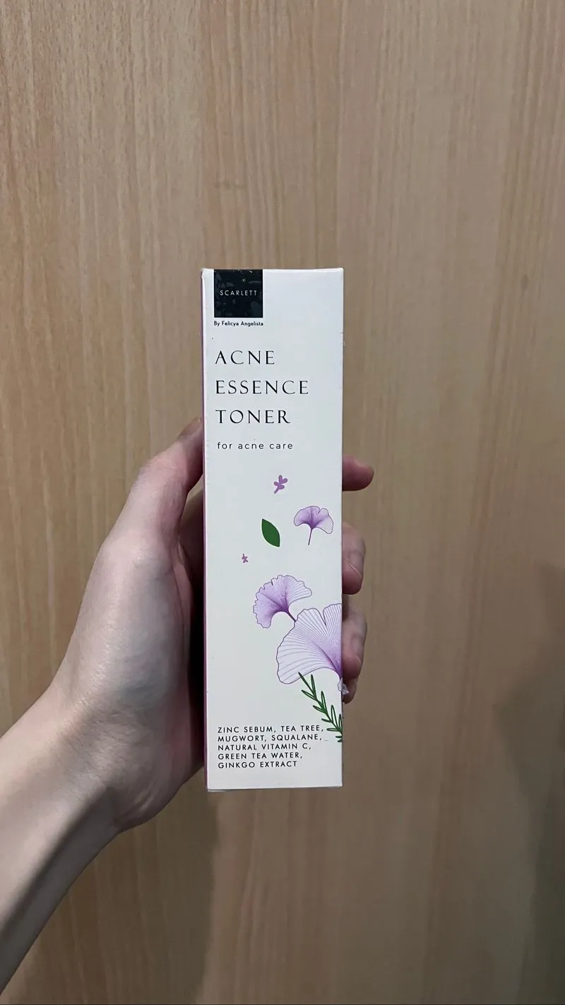 Acne Essence Toner (Merk Scarlett) photo 1