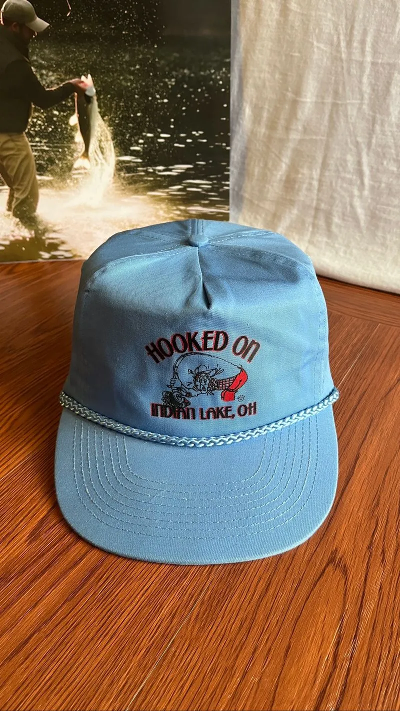 Topi Vintage Rope Hat Hooked On Indian Lake photo 1