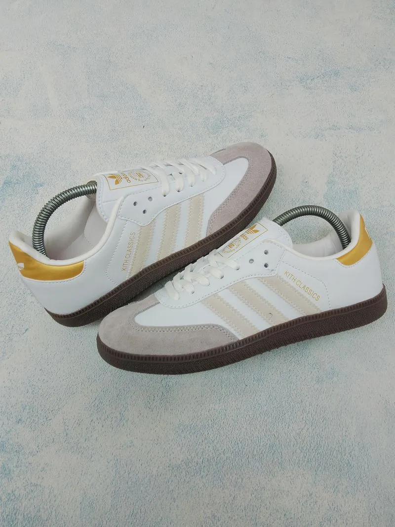 Adidas Casual Sneakers Wanita gold white photo 1