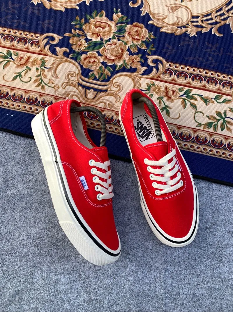 Vans authentic red chilli  photo 1