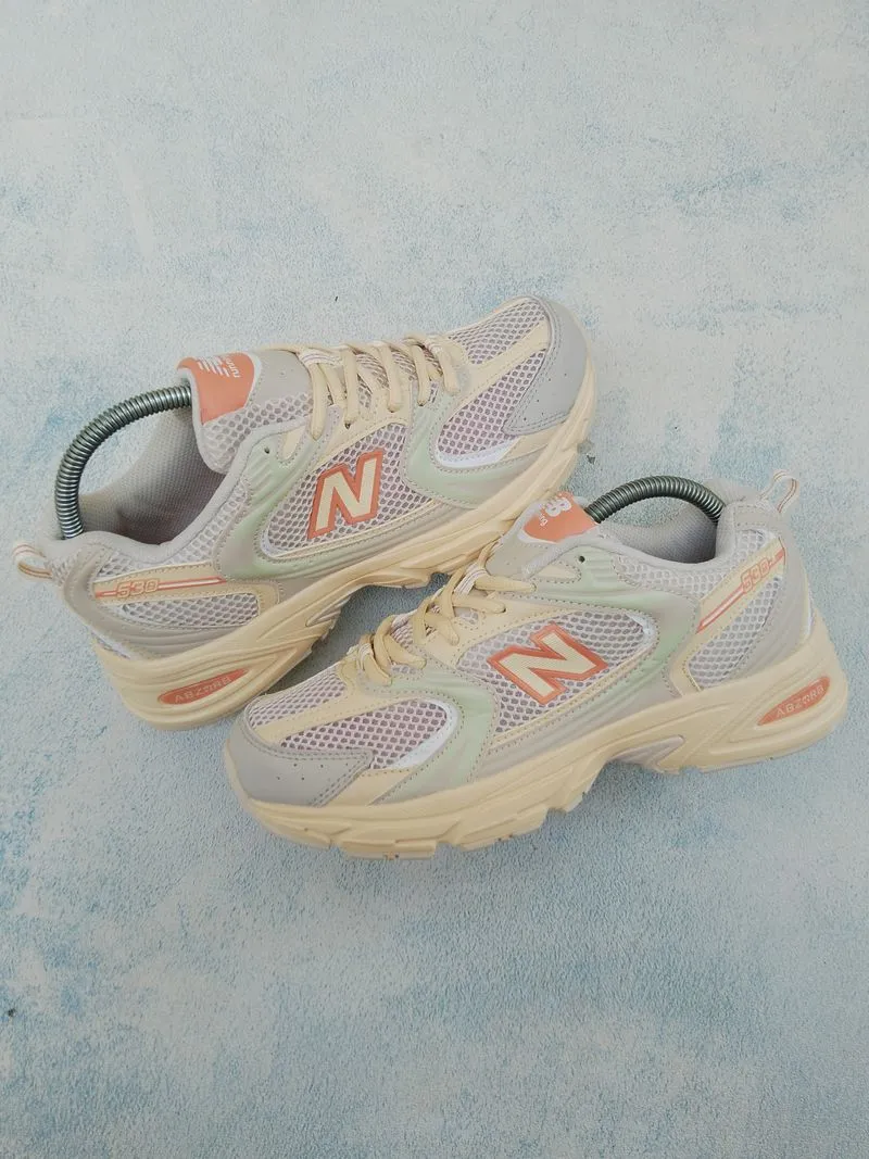 New Balance Sportswear Sneakers Pria multicolor