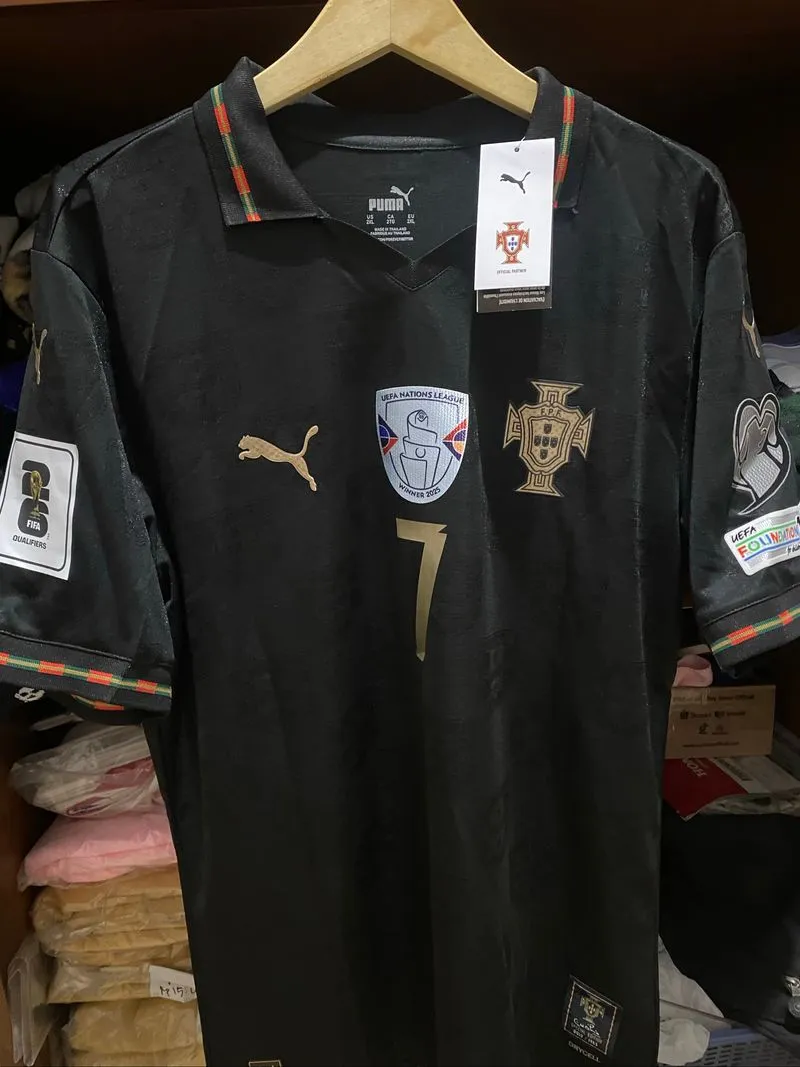 Jersey Portugal Away Black Panther Fans Issue photo 1
