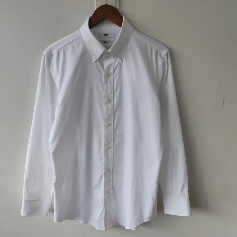 Kemeja putih uniqlo super non iron size L photo 1