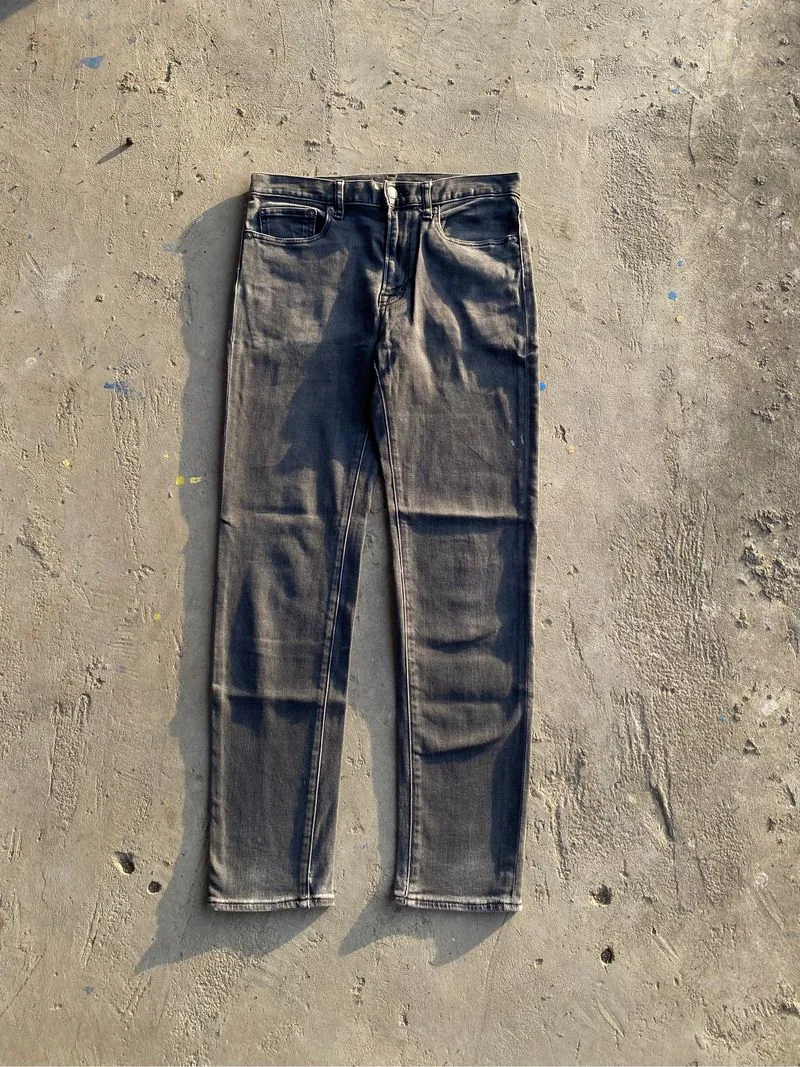Jeans Gu photo 1