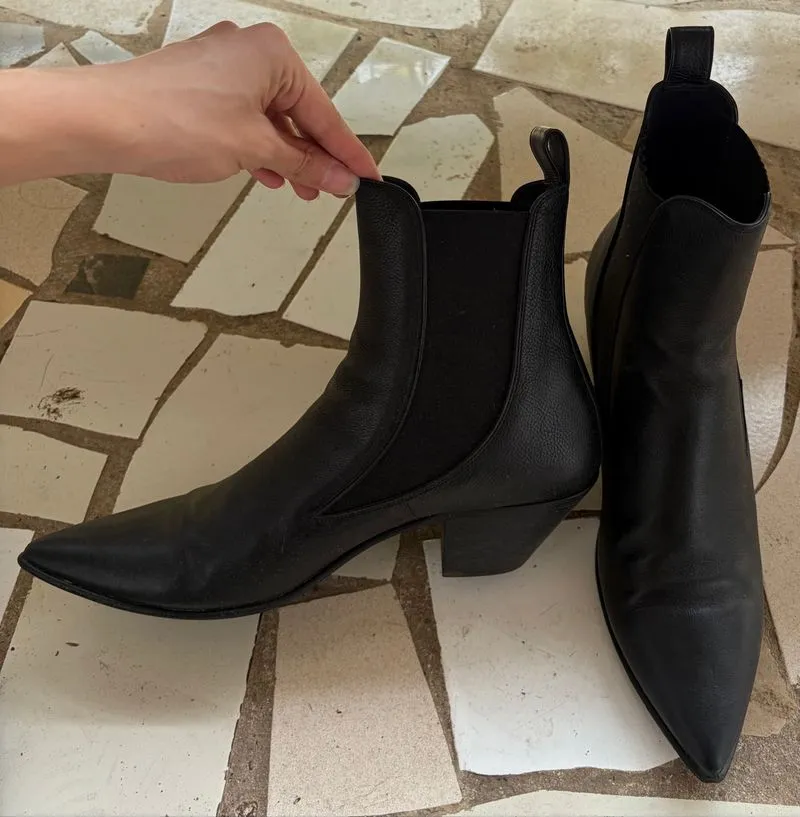  YSL Saint Laurent Black Leather Heeled Chelsea Boots Mens photo 1