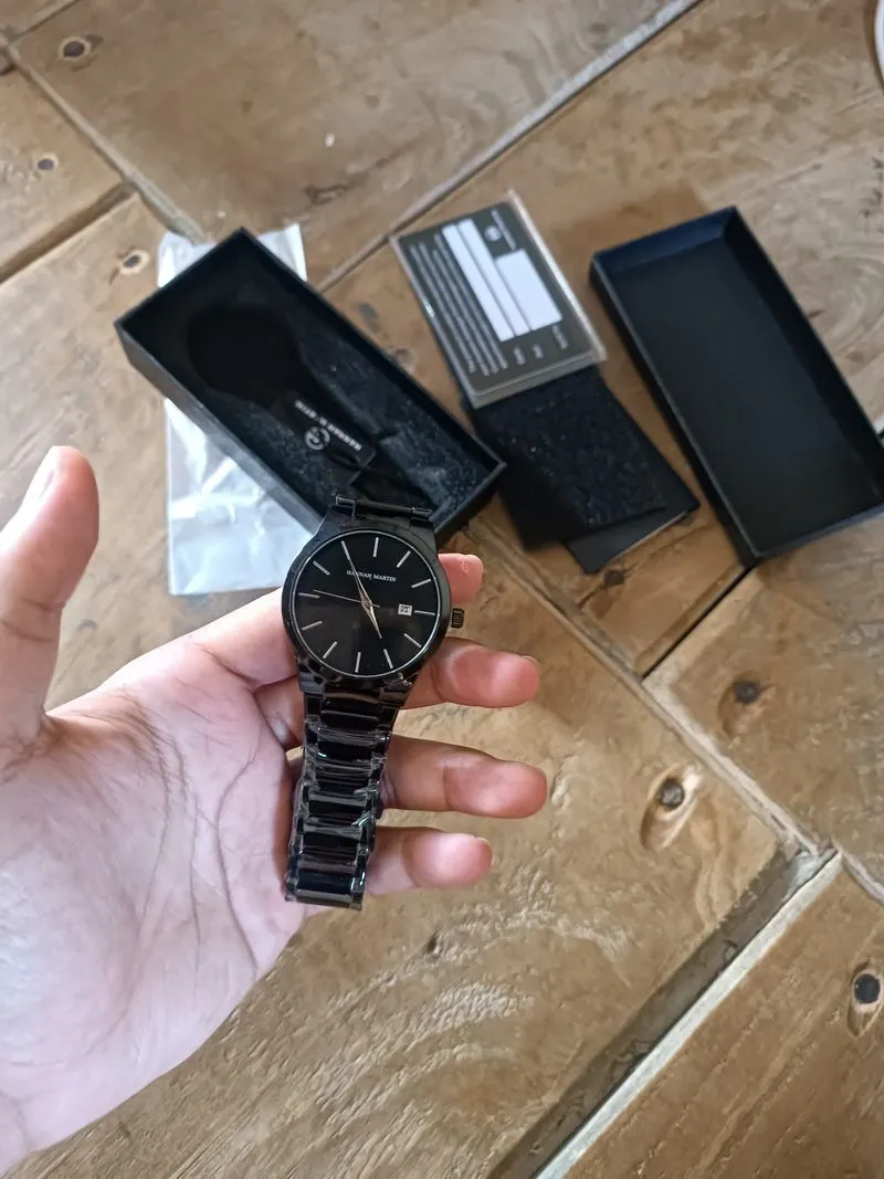 Jam tangan  photo 1