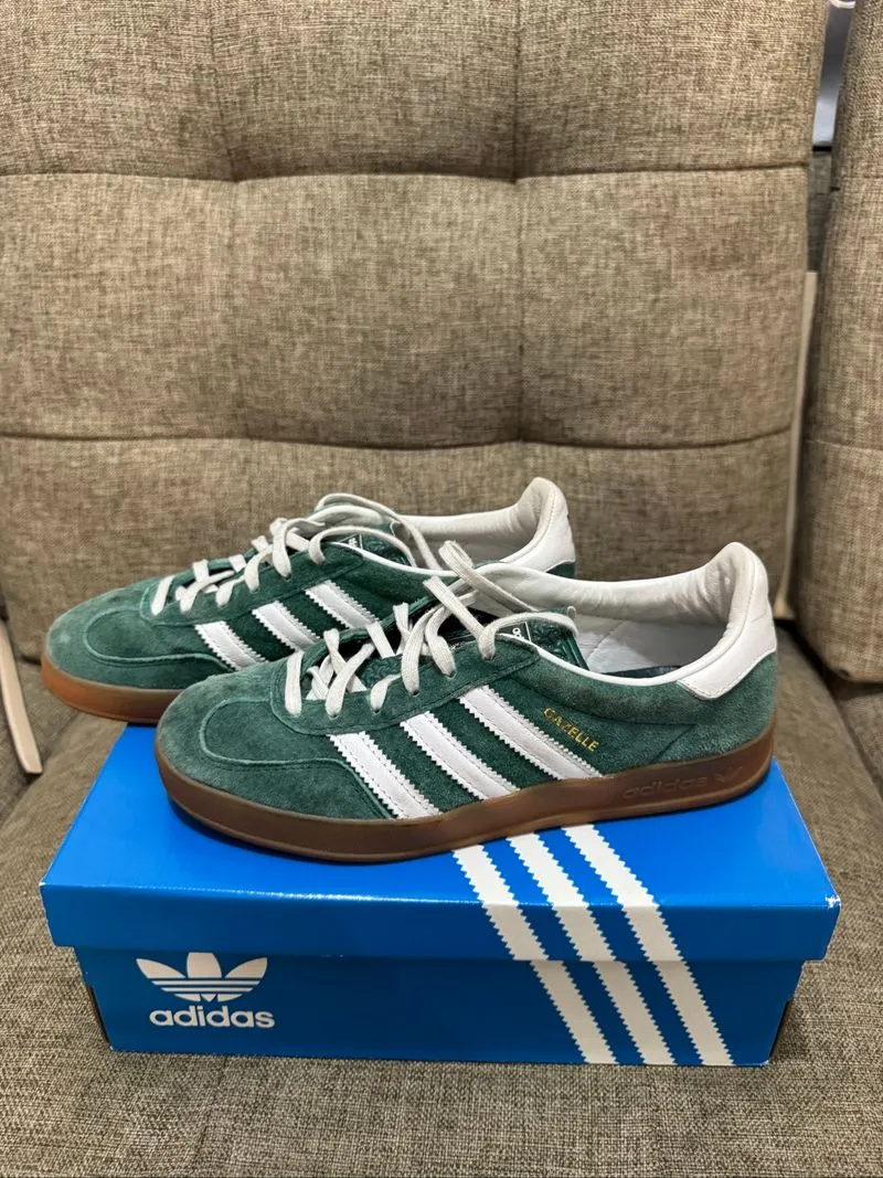 Preloved Adidas Gazelle Indoor Collegiate Green - Size 37 1/ photo 1