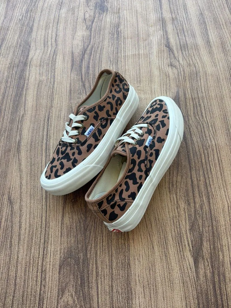 Vans Authentic photo 1