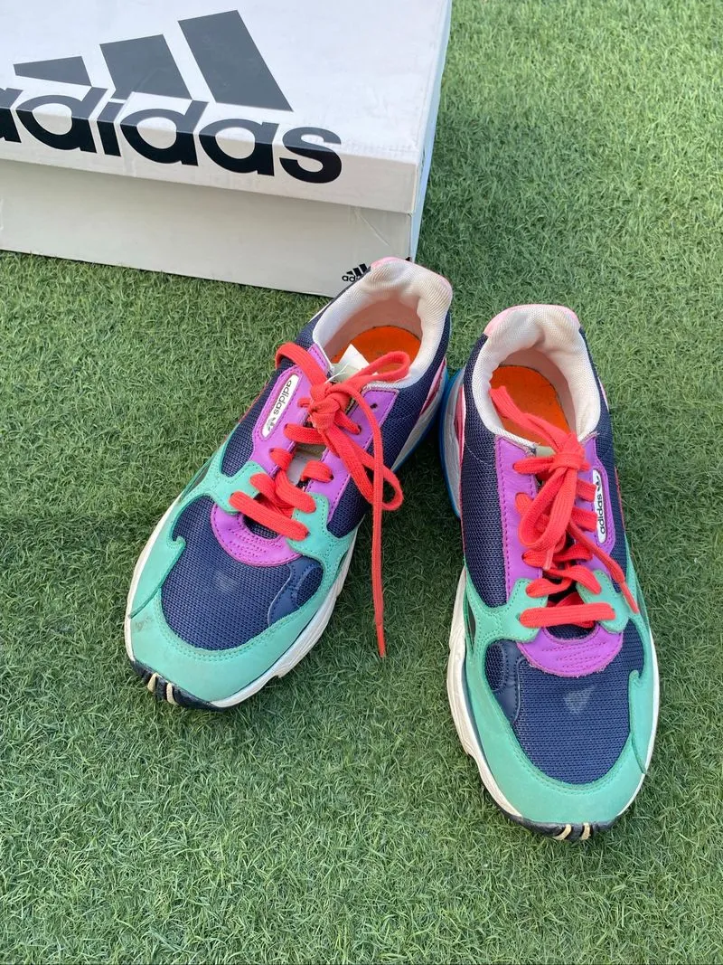 Adidas falcon multicolor  photo 1