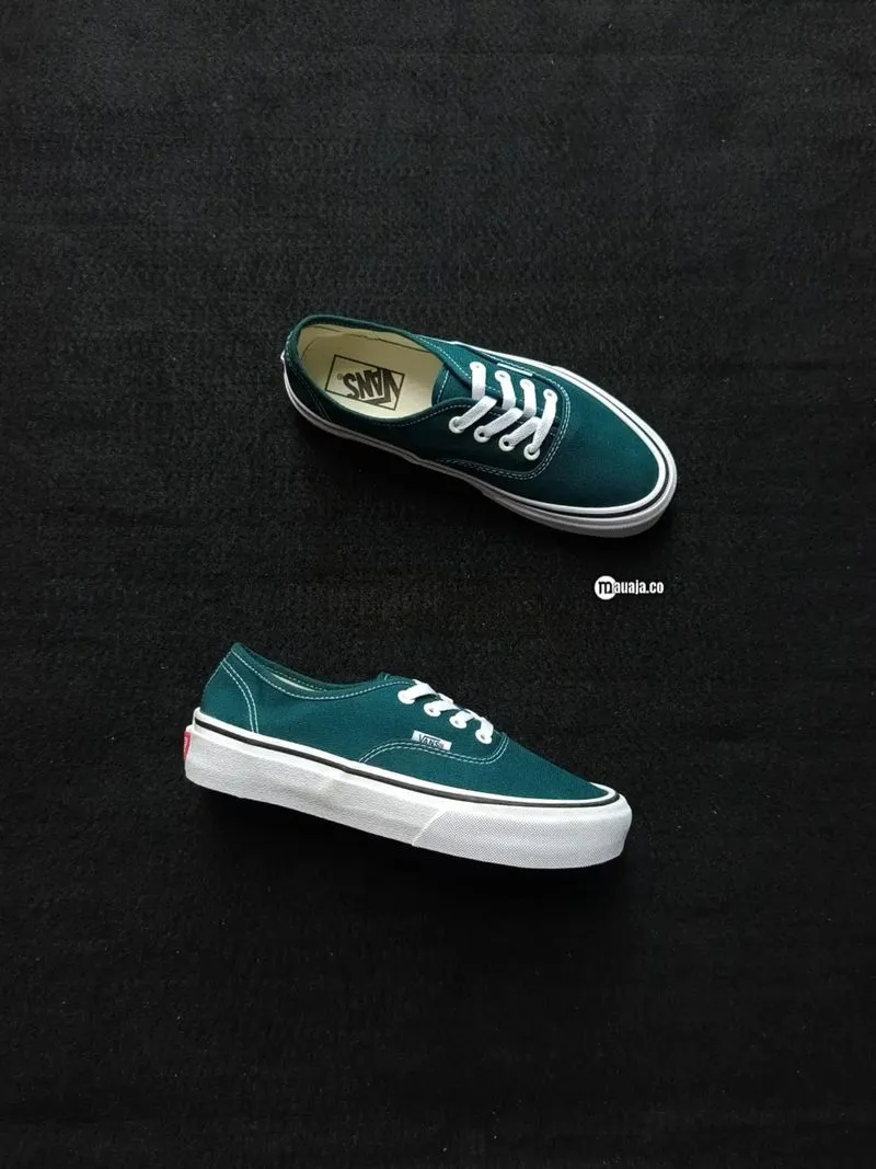 Vans Authentic 44 DX Anaheim Factory Scarab Green photo 1
