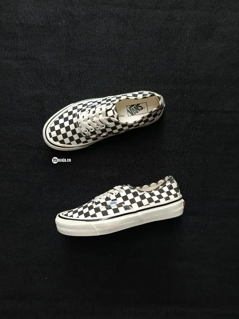 Vans Authentic 44 DX Anaheim Factory Checker board photo 1