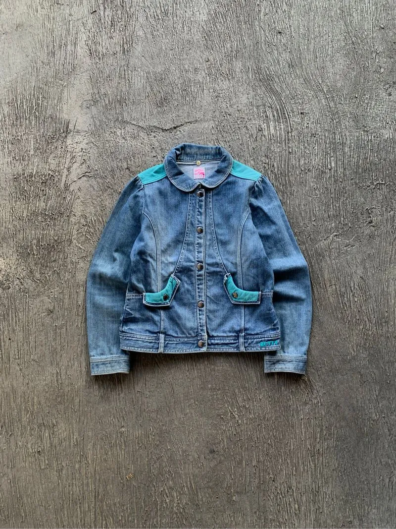 Item(s): Vintage Betty Boop Denim Jacket photo 1