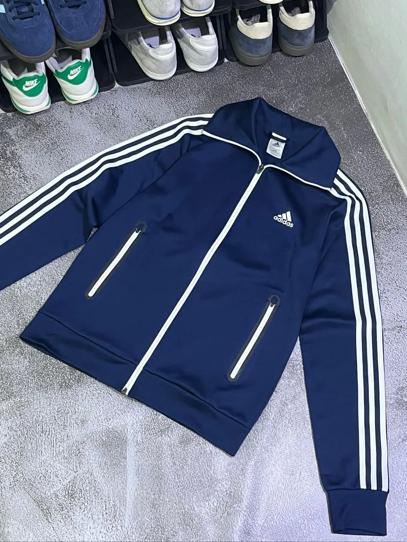 Tracktop adidas jacket casual photo 1