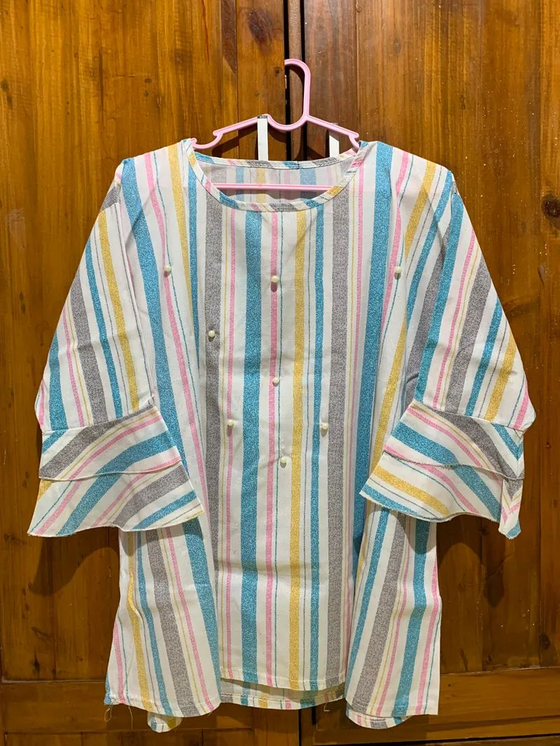 Blouse photo 1