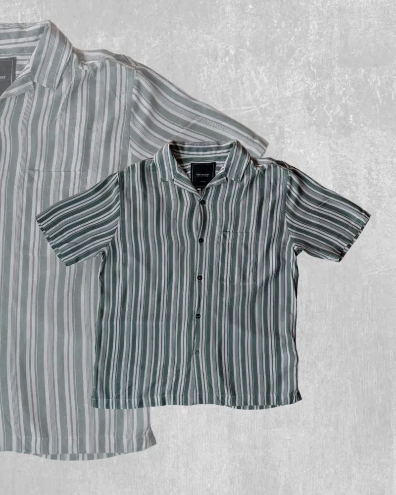Oversize V-Neck Shirt Greenlight photo 1