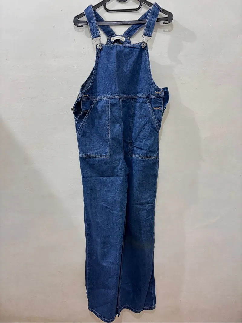 jumpsuit photo 1
