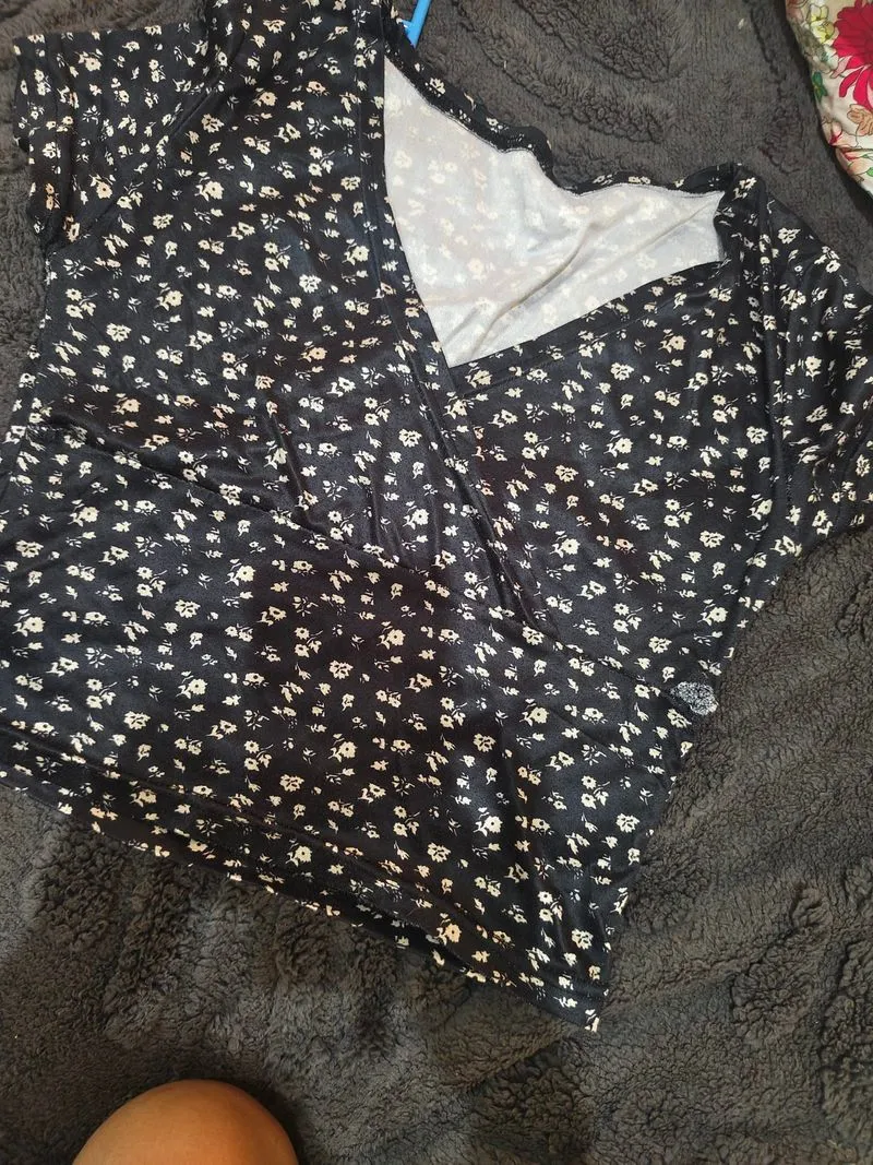 croptop navy photo 1