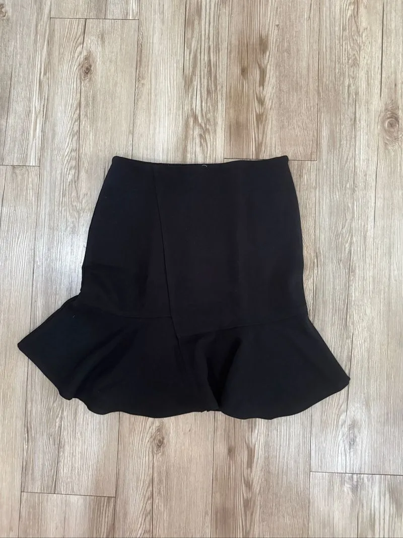 Elroi Korean Mini Skirt  photo 1