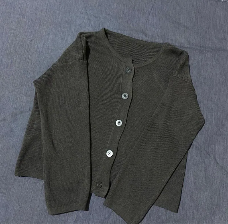 Cardigan  photo 1
