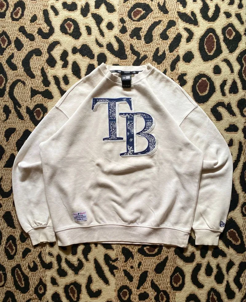 CREWNECK New era photo 1