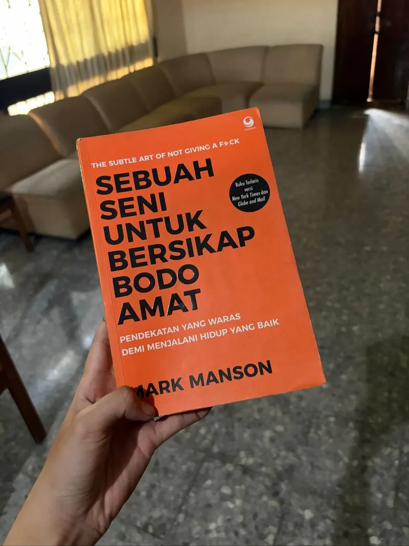Sebuah Seni Untuk Bersikap Bodo Amat Novel Pengembangan Diri photo 1