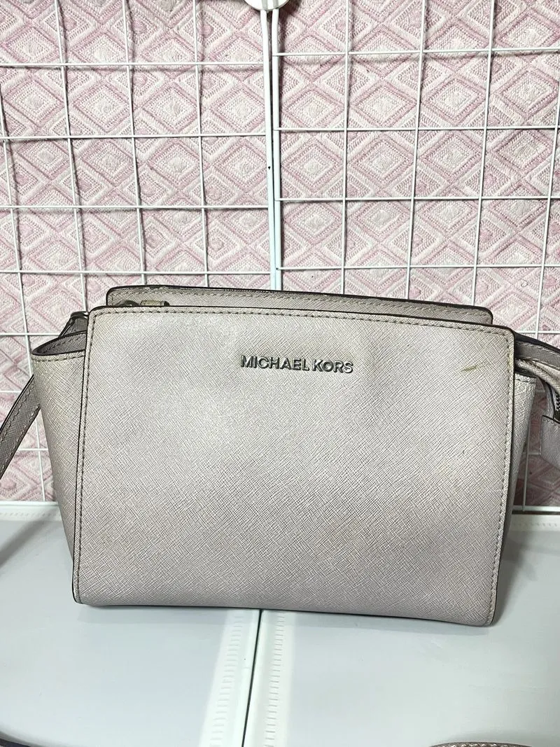 Tas Michael Kors tipe Selma Mini Messenger photo 1