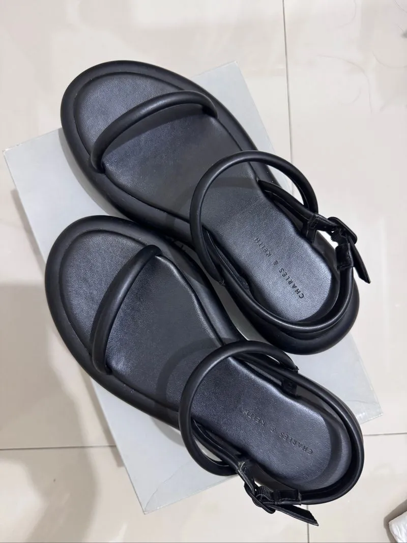 Charles & Keith Sandal photo 1