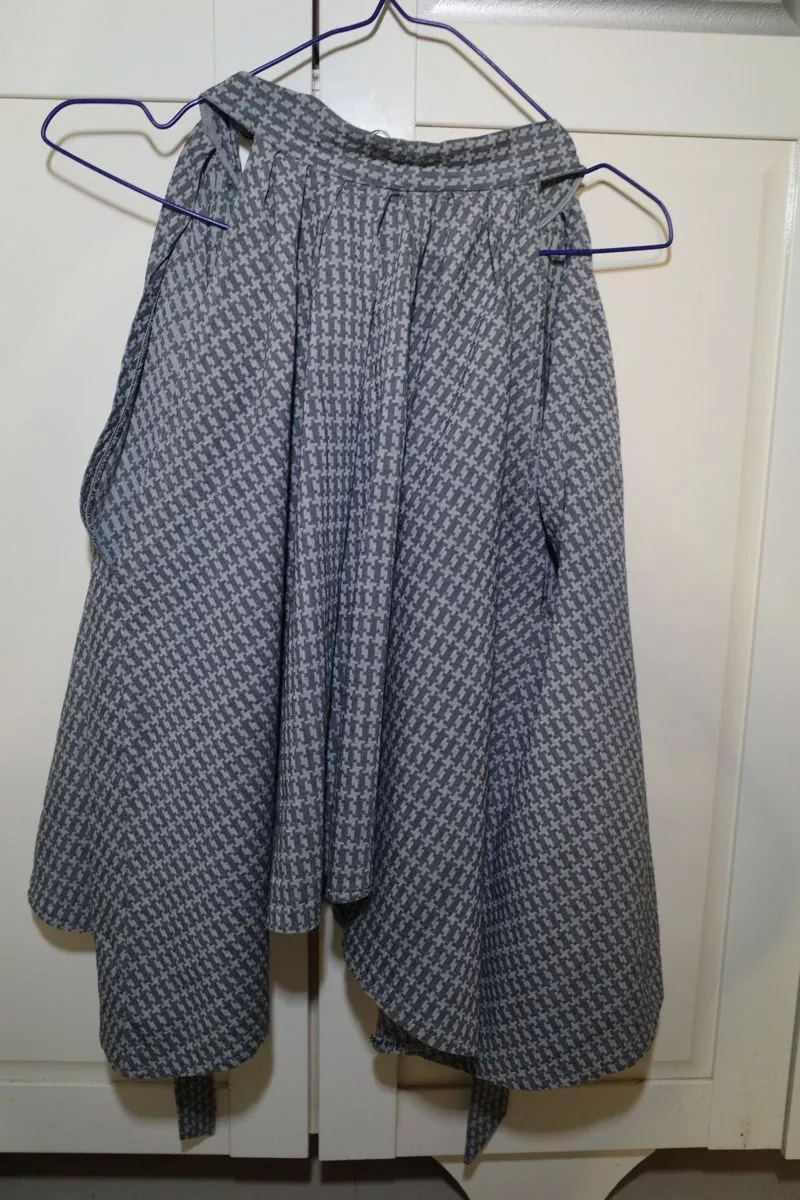 Minimalist Blouse Wanita gray photo 1