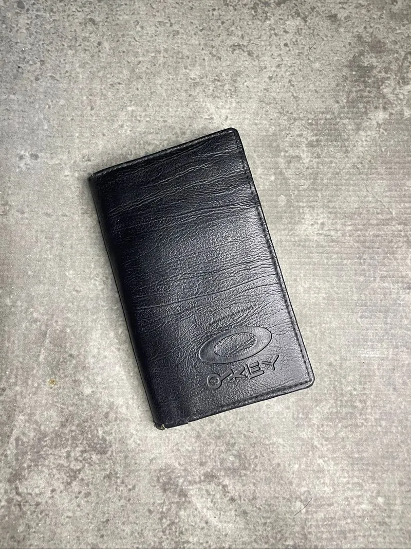 Dompet kulit oakley photo 1