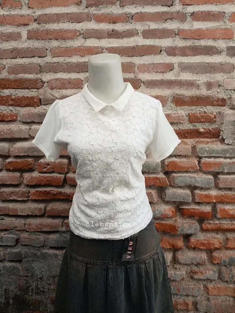 casual white top's  photo 1