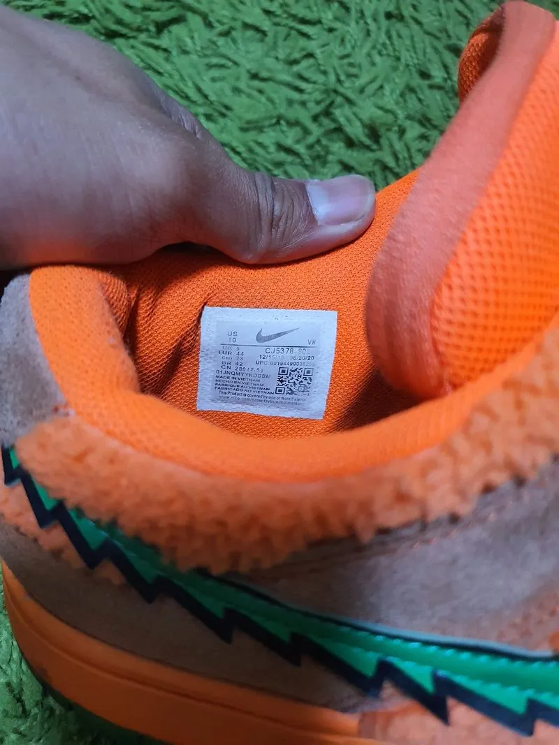 Nike SB Dunk Low "Grateful Dead Bears Orange". photo 1