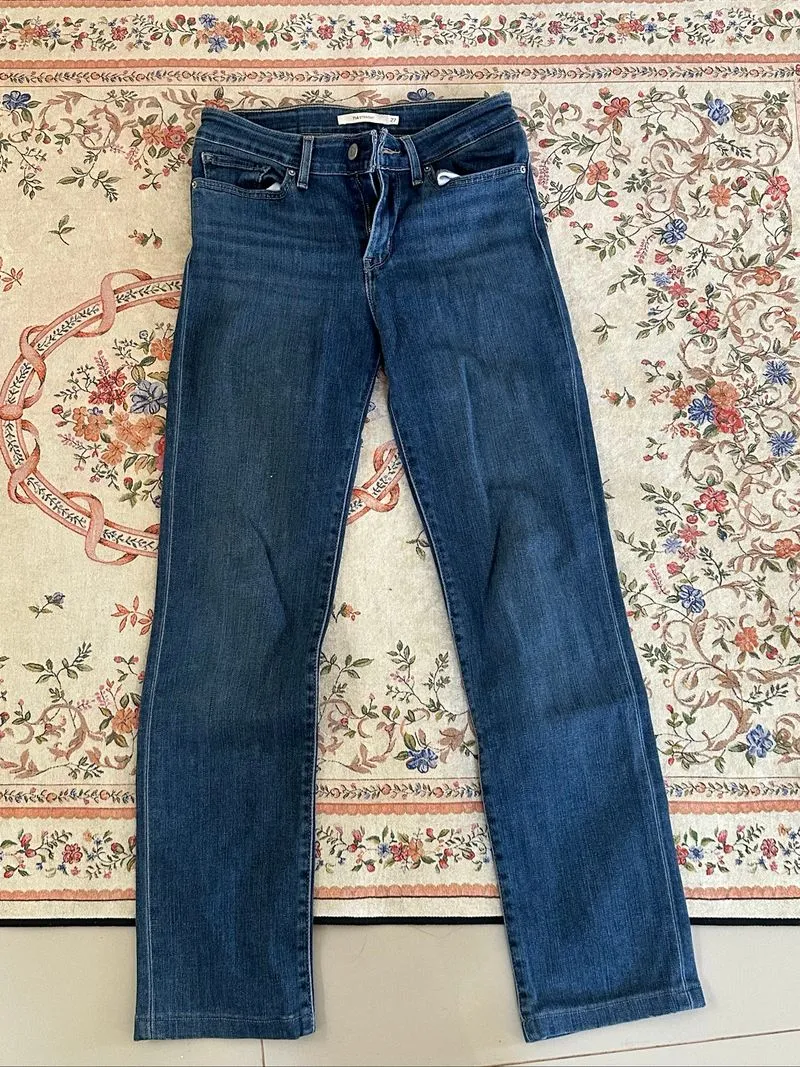 levis straight woman jeans photo 1