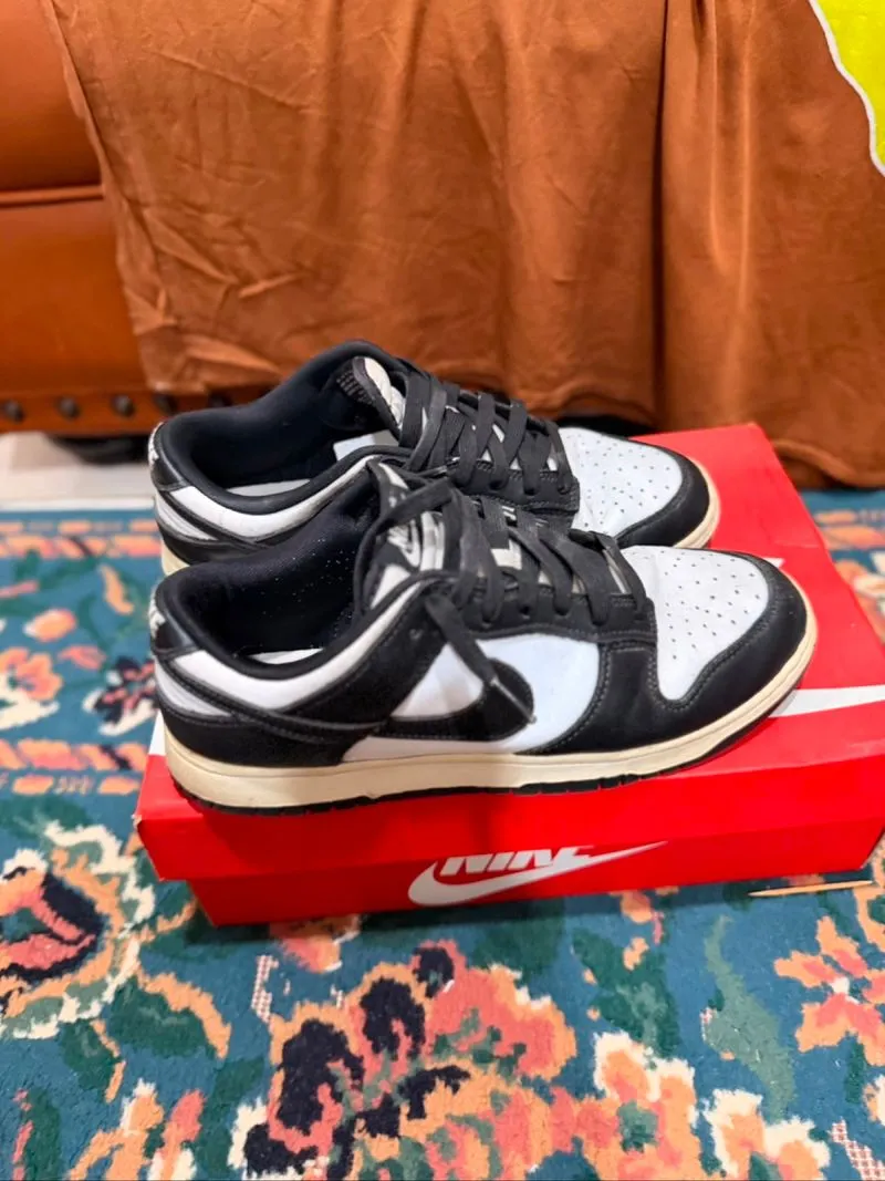 Nike Dunk Panda OG Size 43 photo 1