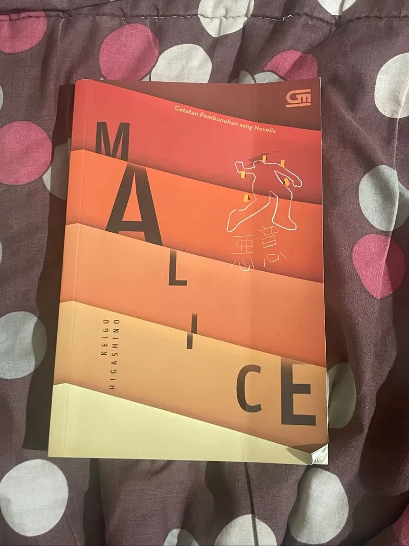 BUKU MALICE BY KEIGO (ORI) photo 1