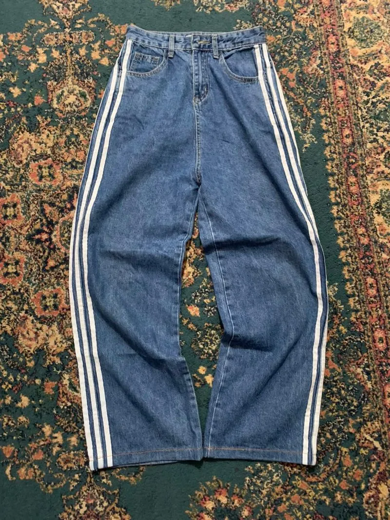 Baggy photo 1