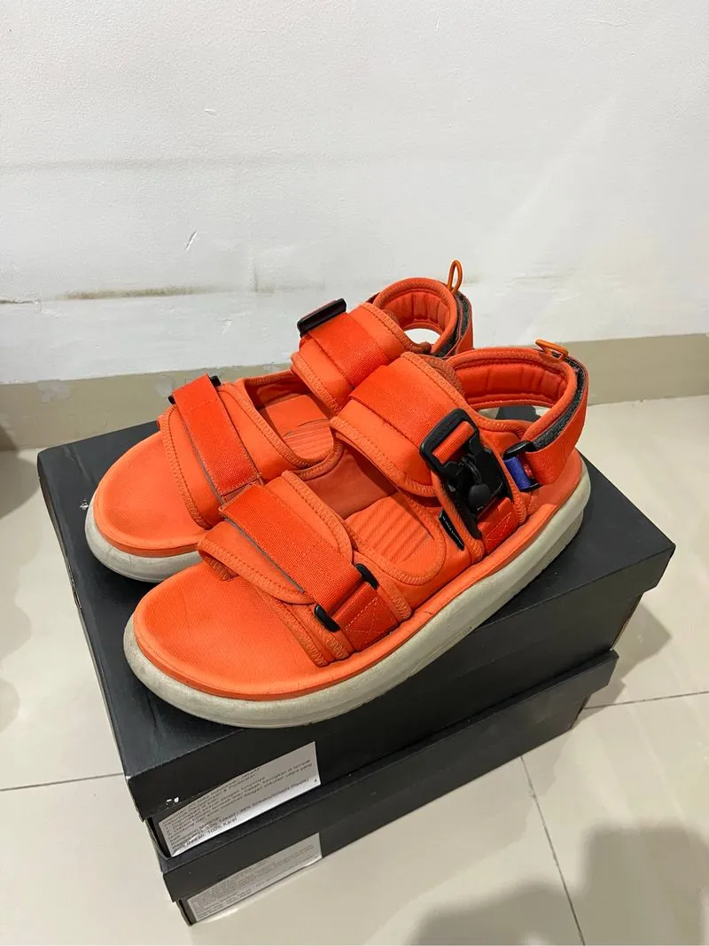 Hijack Sandals photo 1