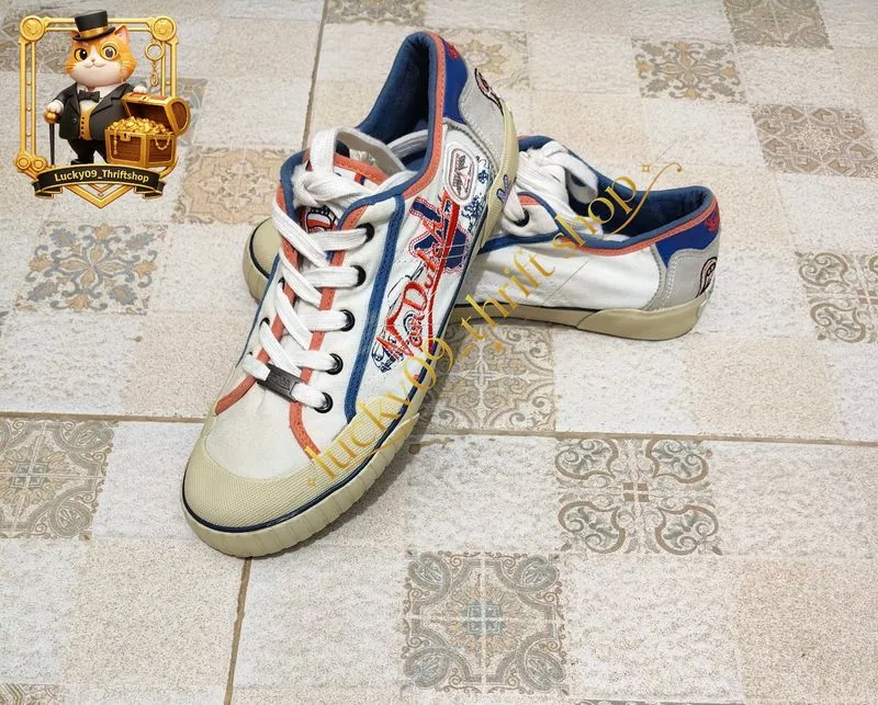 Von Dutch Y2K Canvas Sneakers Original photo 1