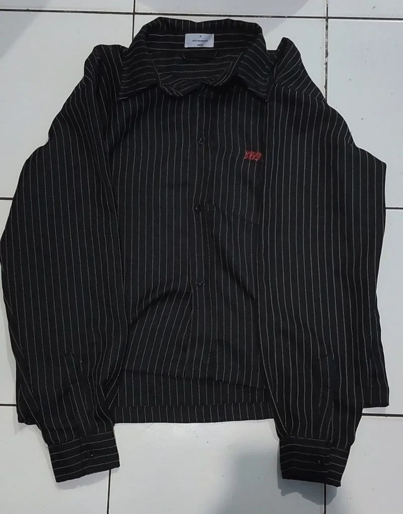 Kemeja Boxy hitam photo 1