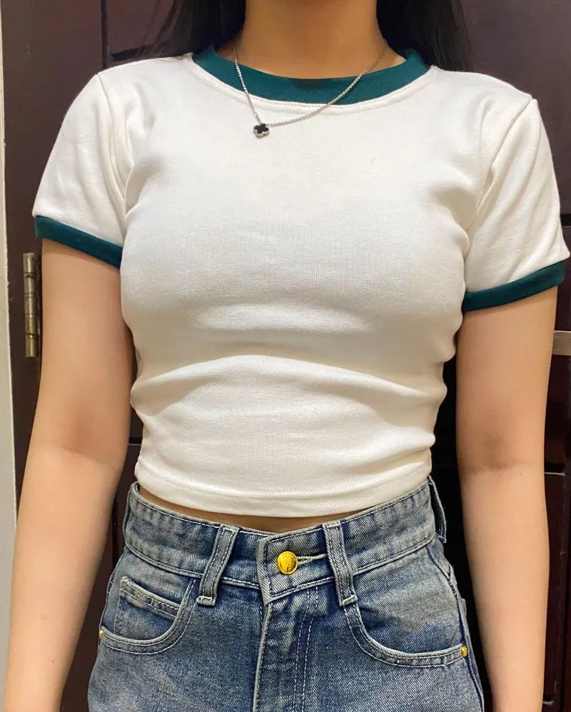 Kaos croptop putih tebal  photo 1