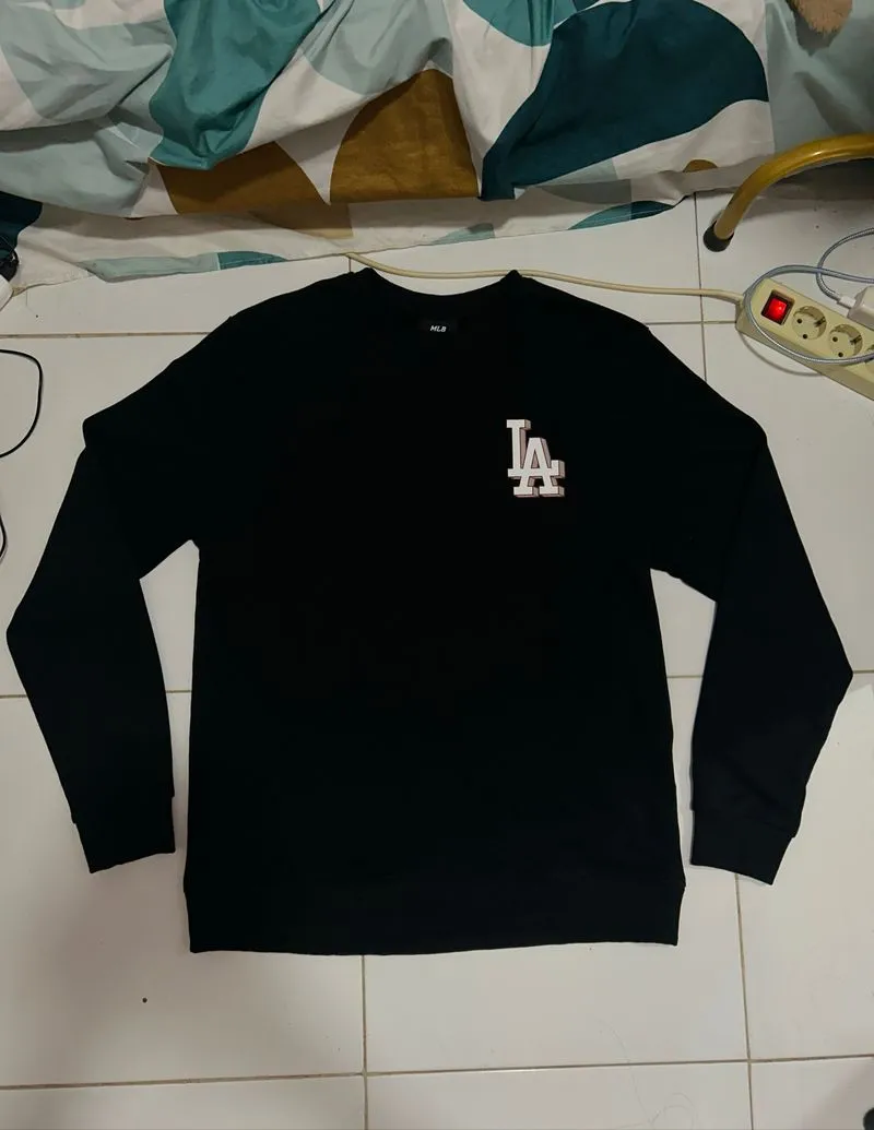 crewneck MLB photo 1