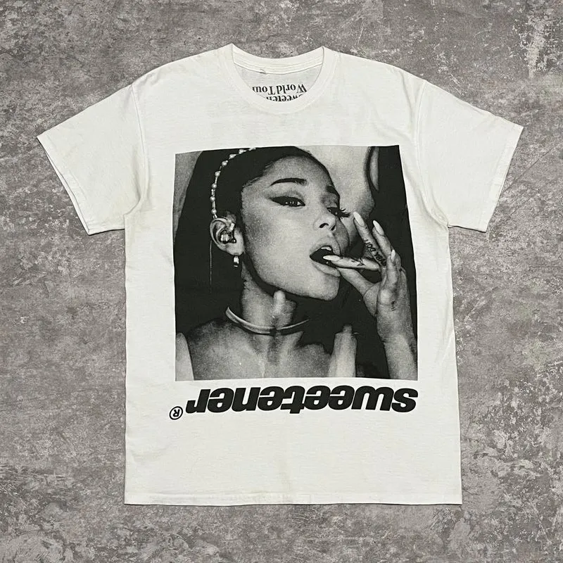 Kaos Singer Ariana Grande Sweetener Tour Official Merch photo 1